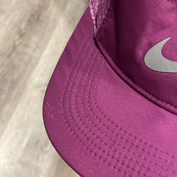 Nike Dri Fit Strap Back Hat - Picture 5 of 6